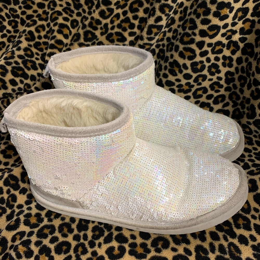 Victoria Secret Pink sequin boots size large